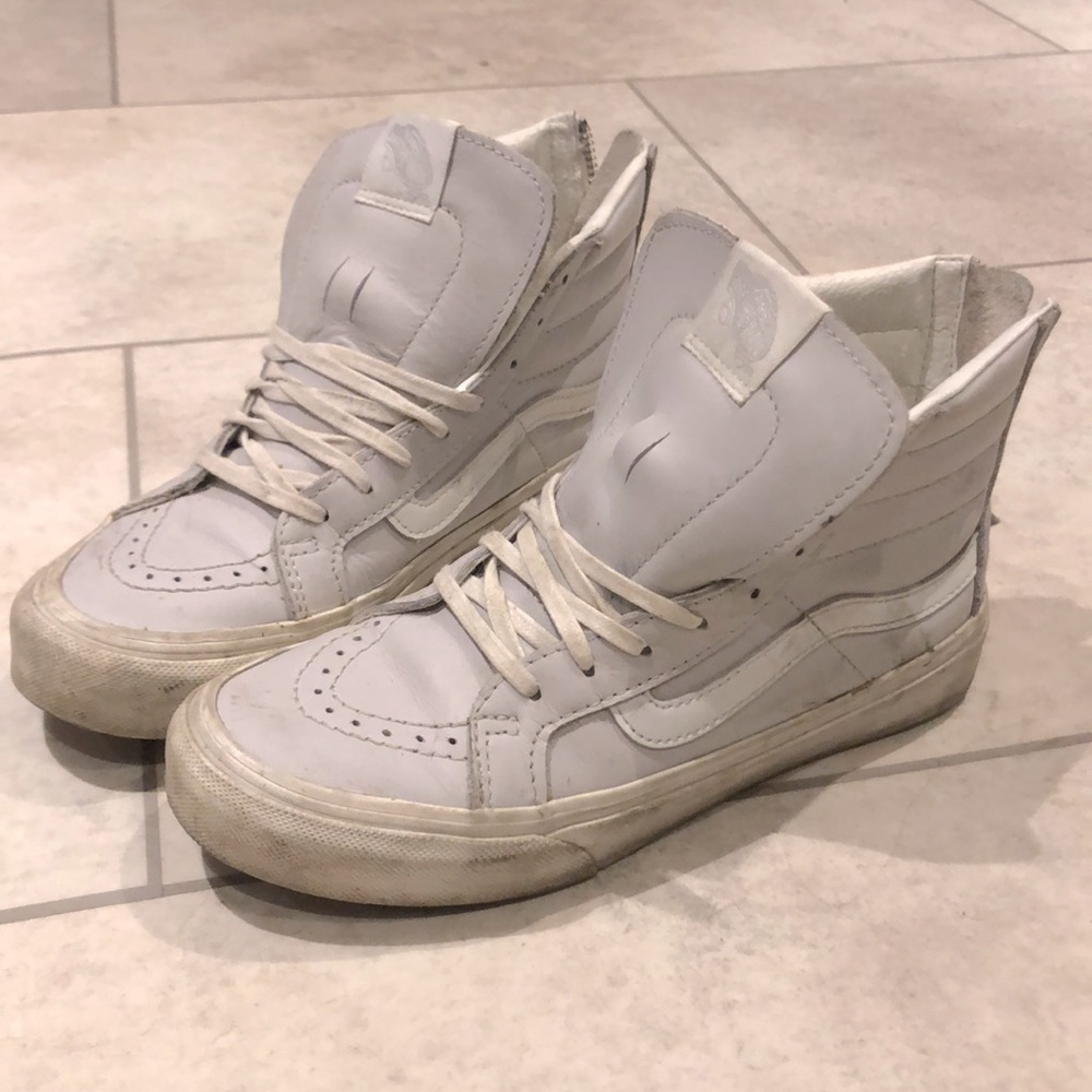 Dusty lavender Vans